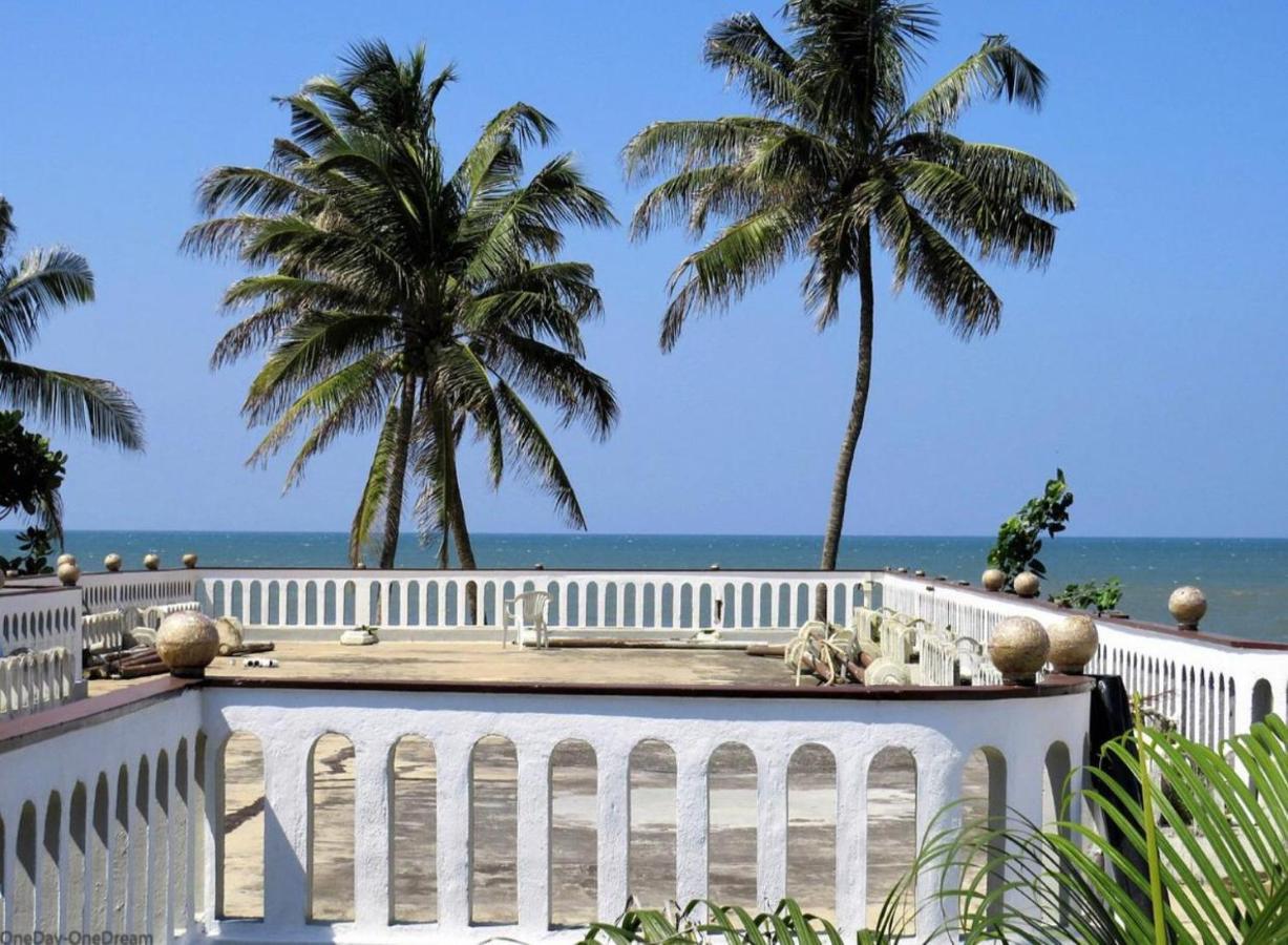 Hotel Silver Sands Negombo Eksteriør billede